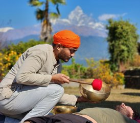 Retiro de yoga y meditación de 3 días con vista a las montañas del Himalaya cerca de Pokhara, Nepal - Photo 4
