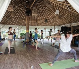 8-Daagse Aerial Yoga Retreat met Surfen in Canggu, Bali, Indonesië - Photo 4