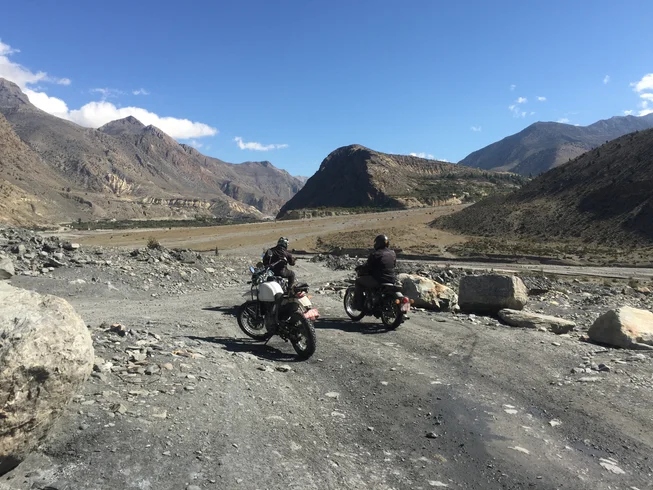 10 Day Road Trip to Manang Hills and Guided Motorcycle Tour in Nepal