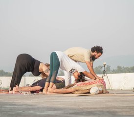 410 Day 100-Hour Hybrid Holistic Healing Yoga, Ayurveda, Somatic Teacher Training in Rishikesh, India - Photo 1