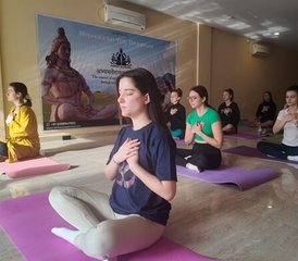 12 jours-100 heures en formation de professeur de hatha et ashtanga vinyasa yoga à Rishikesh, Inde - Photo 5
