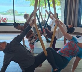 3 jours en stage de yoga aérien et paddle au Lac de Naussac, France - Photo 3