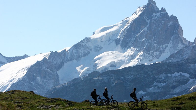 7 Day Machu Picchu Guided Mountain Bike Adventure in Sacred Valley, Peru