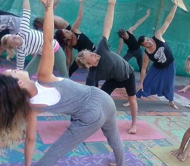1130-Daagse 300-urige Multi-Style Yoga Docentenopleiding in Dharamshala, India - Photo 1