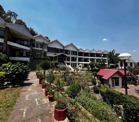 3 Day Tashi Ananda: Physician Led Wellness and Yoga Retreat in Himalayas, India - Photo 5