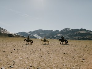 5 Day Horse Riding Tour in Orkhon Valley With a Nomadic Family in Mongolia