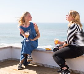 5 días de retiro de bienestar y yoga en Sandhi House en Ericeira, Portugal - Photo 3