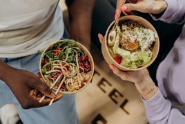 Vegetarische Wellness & Transformation Retreats und Reisen