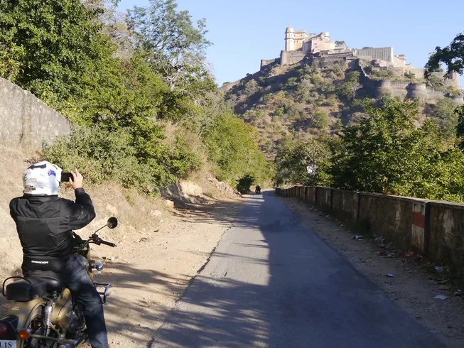 14 Day Rajasthan on a Shoestring Guided Motorcycle Tour in India photo 9