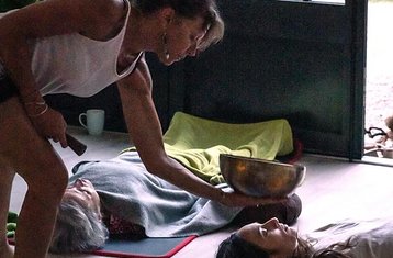 4 jours en stage de yoga et marche avec Nature et connexion aux éléments à Jugy, France