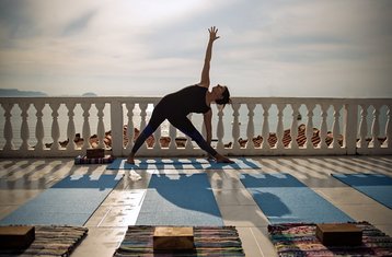 8 días de retiro de bienestar integral, yoga y sabores griegos en Zante