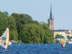 5 días de campamento de windsurf dinámico para principiantes en Estocolmo, Suecia