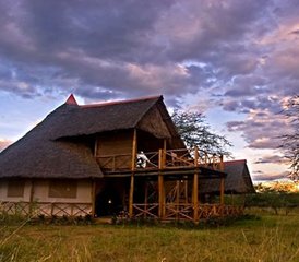 2 días de safari por carretera en el Parque Nacional Tsavo West, Kenia - Photo 4