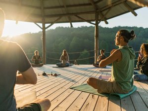 4 Day Yoga and Hiking Retreat in the Foothills of the Great Smoky Mountains, Tennessee, USA