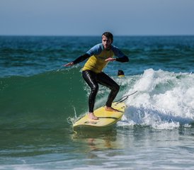 8-Daagse Complete Surfschool Vakantie in Lissabon, Portugal - Photo 3