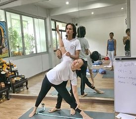 26 días de curso de profesorado tradicional de yoga de 200 horas en Rishikesh, India - Photo 2