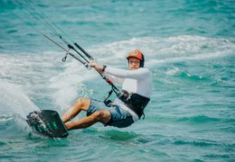 Kitesurfing Surf Camps