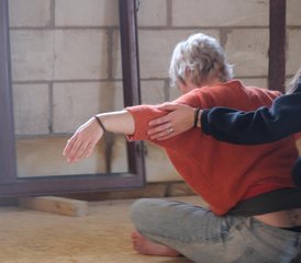 16 Day Silent Contact Retreat with Yoga, Contact Dance, Meditation in Retie, Belgium - Photo 1
