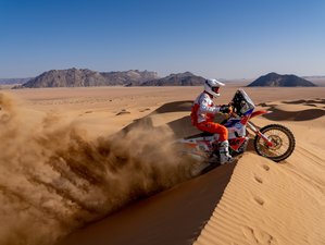 17 Day Full Dakar Adventure: Guided Enduro Motorcycle Tour in Saudi Arabia