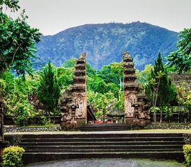 4 Tage Heiße-Quellen-, Bergtempel-Tour und Ruhiges Yoga-Retreat in Bali, Indonesien - Photo 2