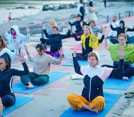 314 jours en stage de soins physiques, émotionnels, mentaux et spirituels 100h à Rishikesh, Inde - Photo 1