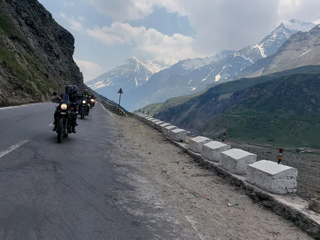 12 Day Guided Motorcycle Tour in India: From Srinagar to Leh to Manali photo 6