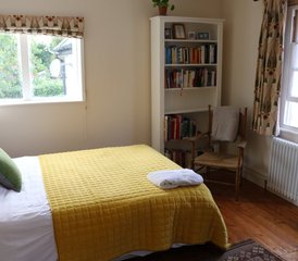 3 Day Yoga Retreat with Paddle Boarding and Wild Swimming in Tiptoe, New Forest, UK - Photo 4