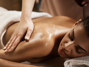 7 Day Yoga and Ayurveda Healing Retreat with Doctor Consultation in Rishikesh, India