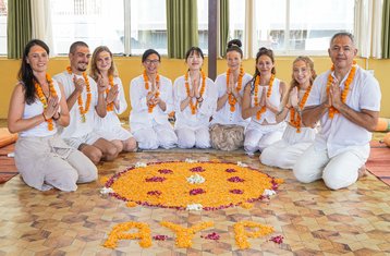 11 Day 100-Hour Spiritual Kundalini Awakening Yoga Teacher Training in Rishikesh, India