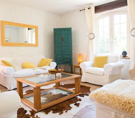 6 Day All Inclusive Yoga Retreat in Nouvelle-Aquitaine, France - Photo 3