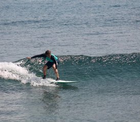 4 días de campamento de surf emocionante en Senggigi, Lombok, Indonesia - Photo 2