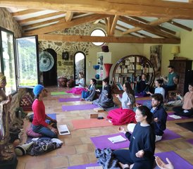 7 jours en stage de yoga hatha, vinyasa, et méditation kundalini à Soudorgues, Cévennes, France - Photo 3