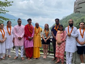28-daagse (200 uur) Kundalini meditatie- en yogadocentenopleiding in Rishikesh, India