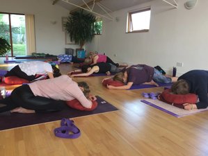 3 Day Relaxing Yoga Retreat in Enchanting Sussex Coast and Countryside, UK