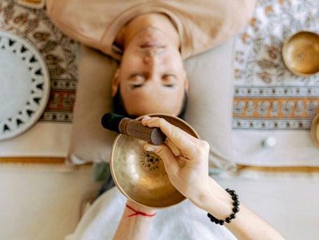 Sound Healing & Yoga