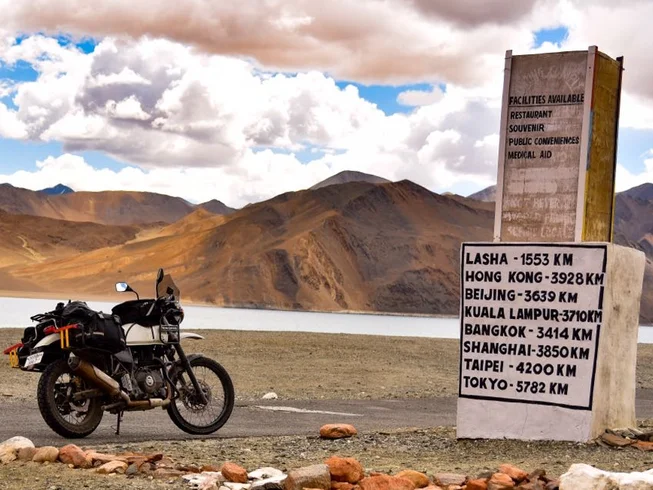 12 Day Off-Road Guided Himalayas Motorcycle Tour in India photo 9