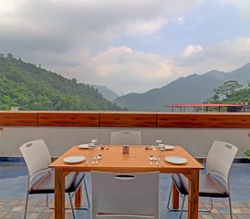 7 Day Yoga and Sound Healing Retreat in Rishikesh, India with Crystal Bowl Therapy and More - Photo 4