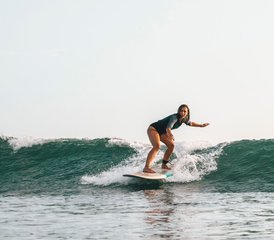914 jours en stage de surf et yoga à Uluwatu, Bali, Indonésie - Photo 1