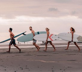 68 jours en stage de surf : connectez-vous, détendez-vous et explorez la côte ouest méconnue de Bali, Indonésie - Photo 1