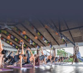 432 Tage 300-Stunden Fortgeschrittene Yogalehrer Ausbildung in Koh Samui, Thailand - Photo 1