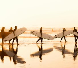5 días de clases de surf y yoga para principiantes en un campamento de surf en Tamraght, Marruecos - Photo 3