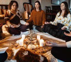 4 Tage Ausgerichtet und Lebendig: Herbst Frauen Retreat in Monteverdi Maremmano, Toskana, Italien - Photo 3