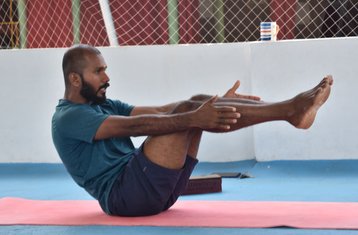 8 Tage 50-Stunden Yogalehrer Ausbildungs-Kurs / Retreat in Kerala, Indien