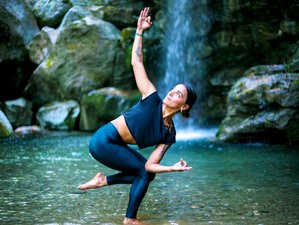 22 Tage 200-Stunden Hatha, Vinyasa Yogalehrer Ausbildung mit Atemarbeit, Himalaya Kriyas auf Euböa