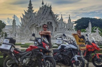 8 Day Famous Golden Triangle Loop Guided Motorcycle Tour from Chiang Mai, Thailand