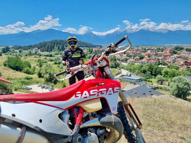 5 Day Guided Enduro Intensive Motorbike Tour in Banya, Blagoevgrad Province photo 9