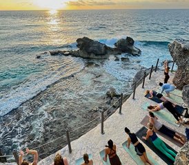 415-Daagse 200-urige Intensieve Yoga Docentenopleiding in Isla Mujeres, Mexico - Photo 1