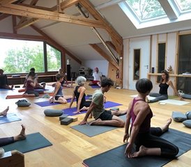 7 jours d'authenticité et pratique : stage de yoga et randonnée dans la Drôme montagnarde en France - Photo 3