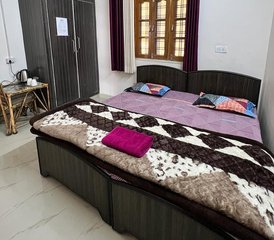 7 Day Yoga and Meditation Retreat in Rishikesh, India - Photo 5