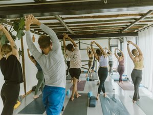 7 días de retiro de yoga Stay True y formación de profesora de 40 horas en Ericeira, Portugal